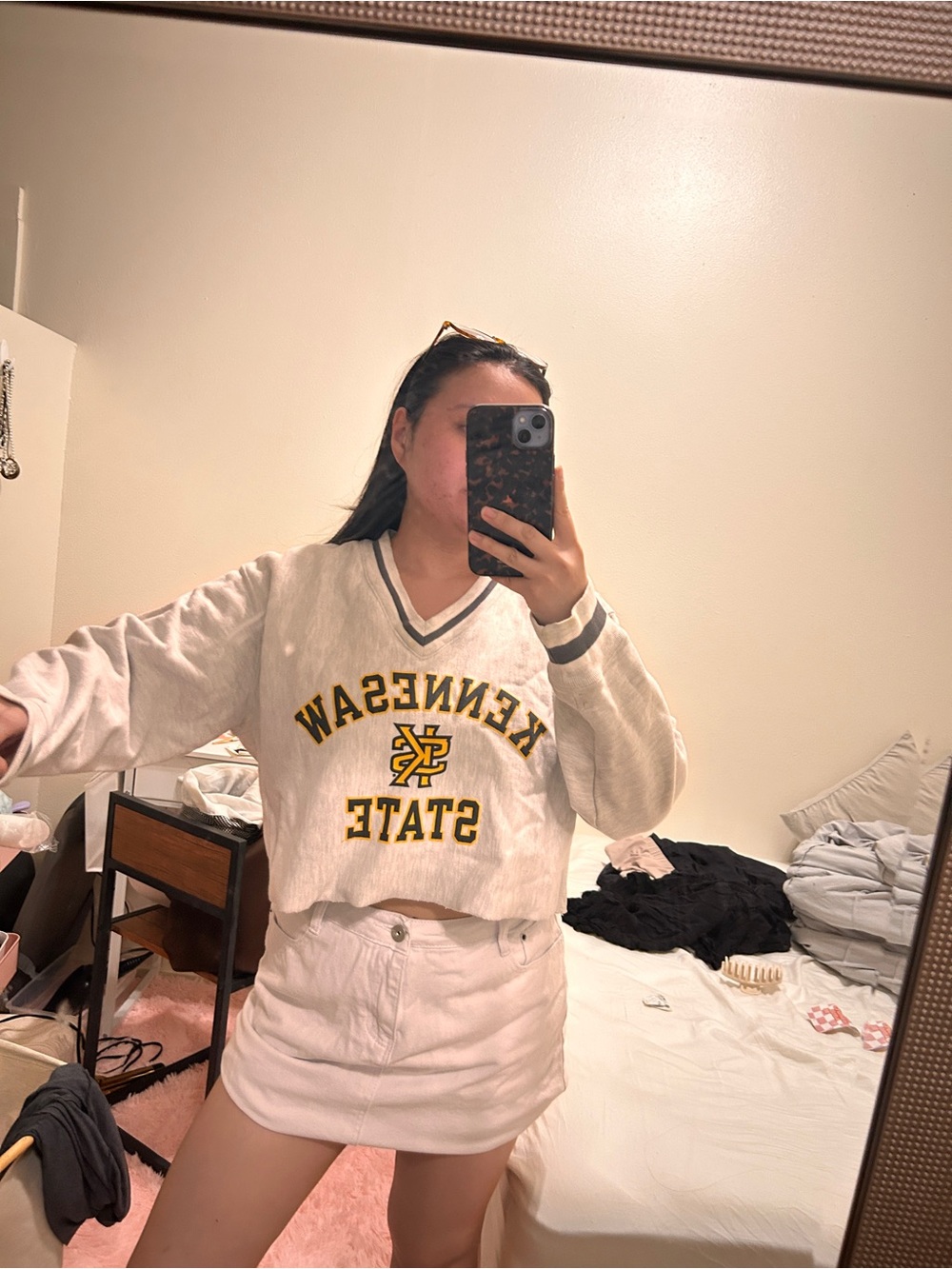 Champion Cream V-Neck Tennessee State Pullover with Yellow & Black Logo